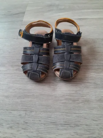 Sandalettes