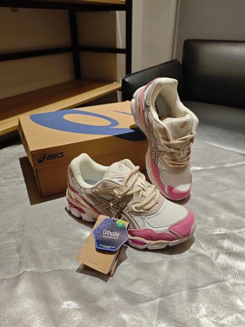  Asics GEL-NYC (Rose) 38