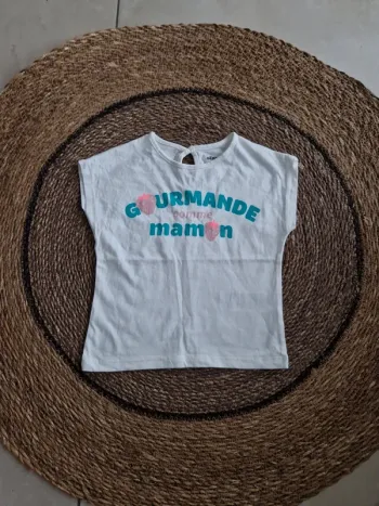 Joli tee-shirt Gémo fille taille 4 ans