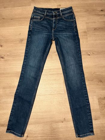Magnifique Jeans Skinny Esprit