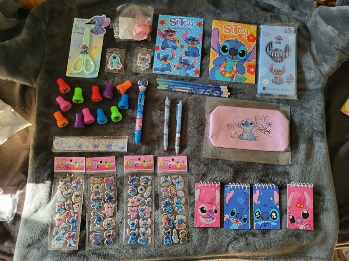 Lot papeterie Stitch