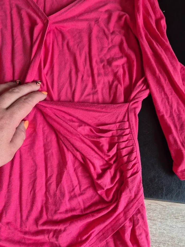 Tee-shirt rose - photo numéro 2