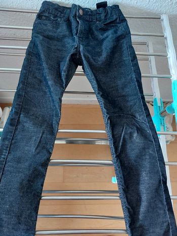 Beau pantalon h&m 6 et 7 ans
