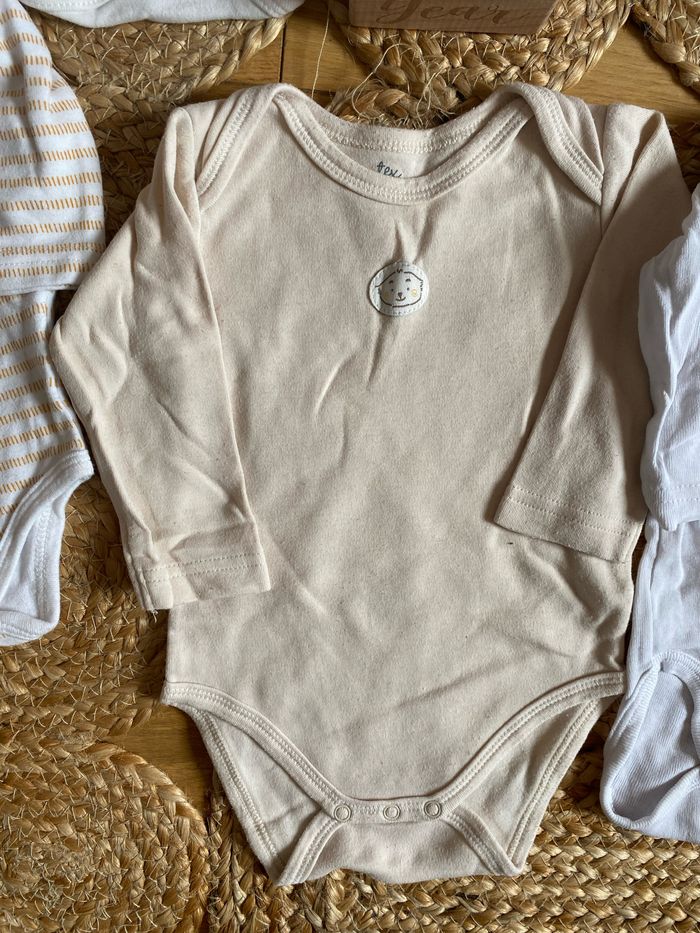 Lot de 7 bodys manches longues 12 mois mixtes - photo numéro 7