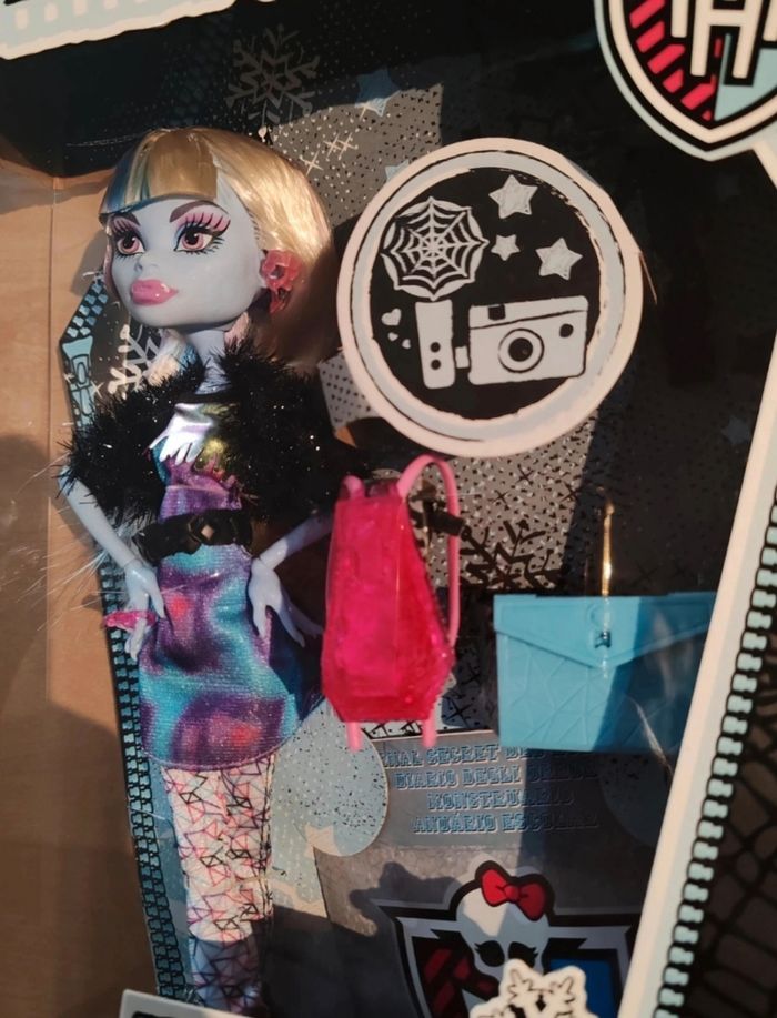 đ§Monster High Abbey Bominable â Picture Day 2012 â Collector Neuve boĂźte scellĂ©e - photo numĂ©ro 3