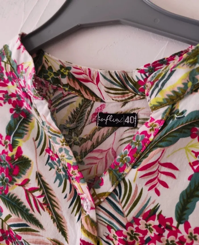 Superbe débardeur fleur influx taille 40 ou L - photo numéro 2