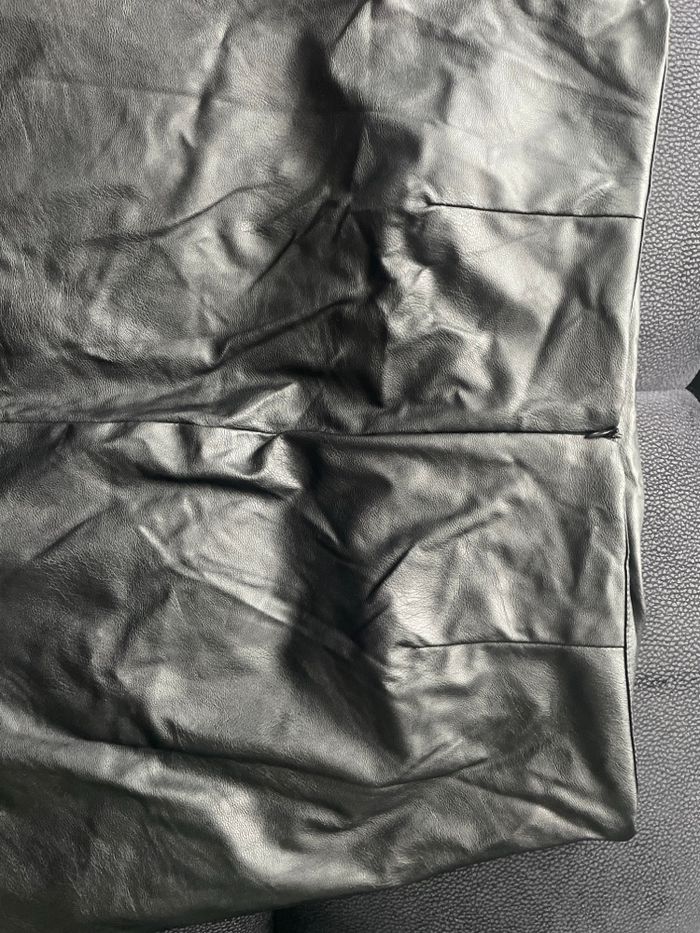 Jupe en cuir - photo numéro 3