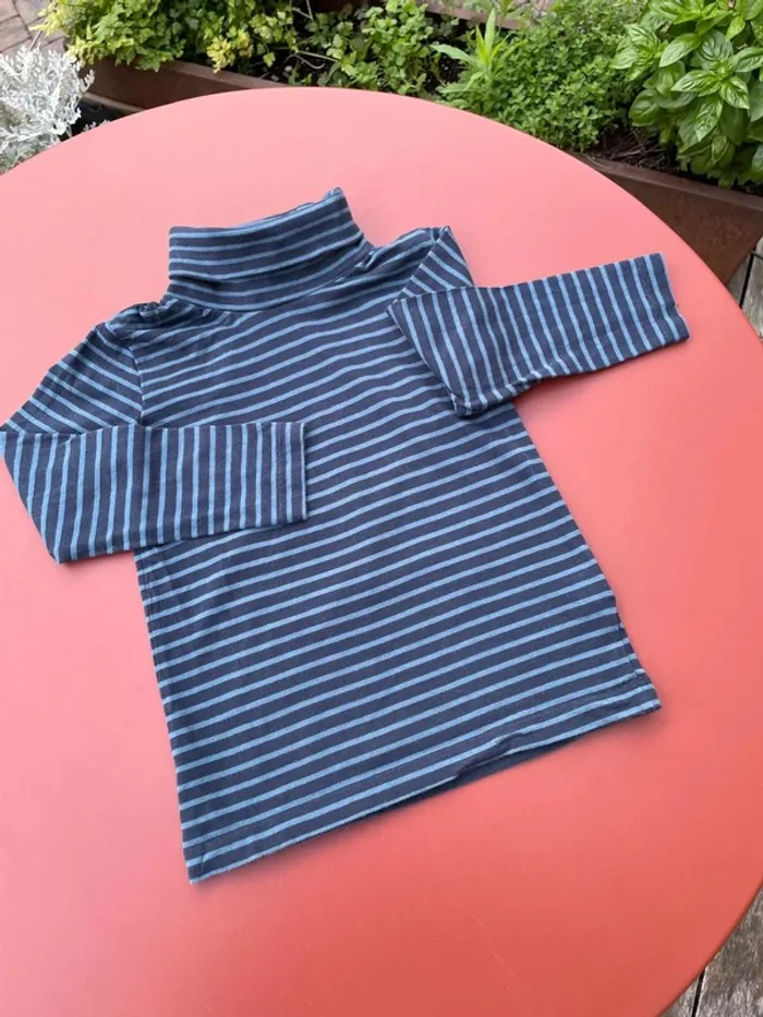 T-shirt col roulé