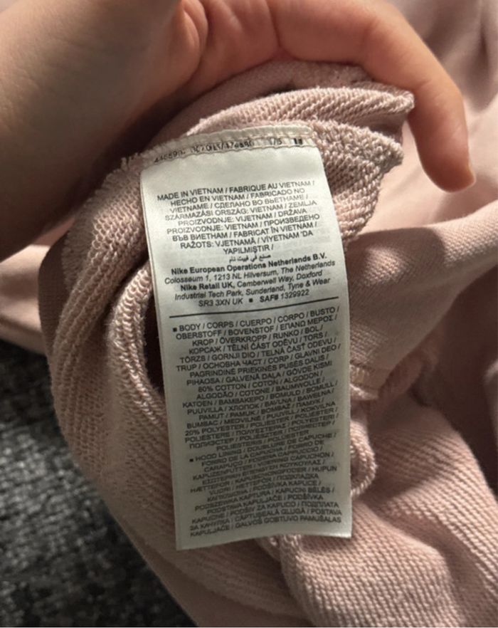 Sweat-shirt rose clair Nike - photo numéro 5