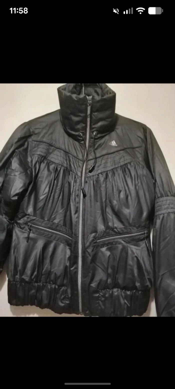 Magnifique doudoune matelassée vintage Adidas noire. Taille 40 - photo numéro 2