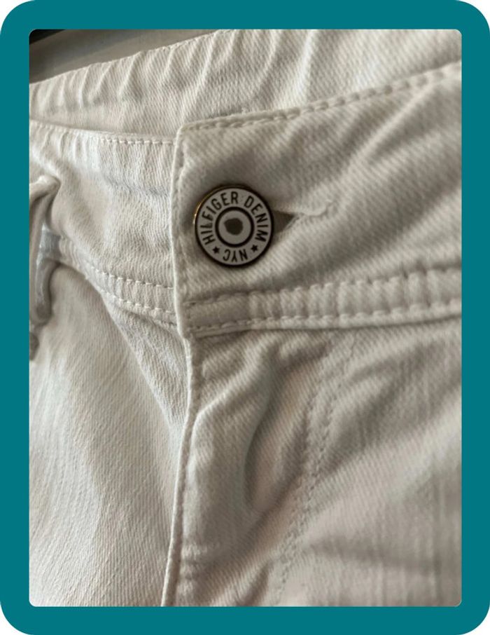 Jean Capri 7/8 blanc stretch taille 28 - Tommy Hilfiger - photo numéro 4