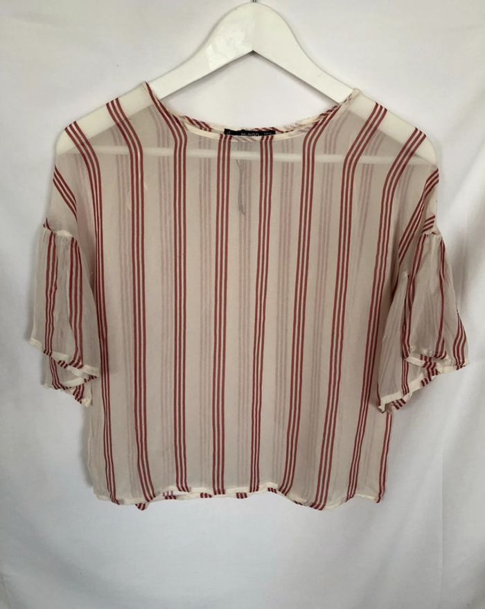 Haut Mango rayé blanc et rouge fluide taille XS / 34 ample très bon état - photo numéro 3