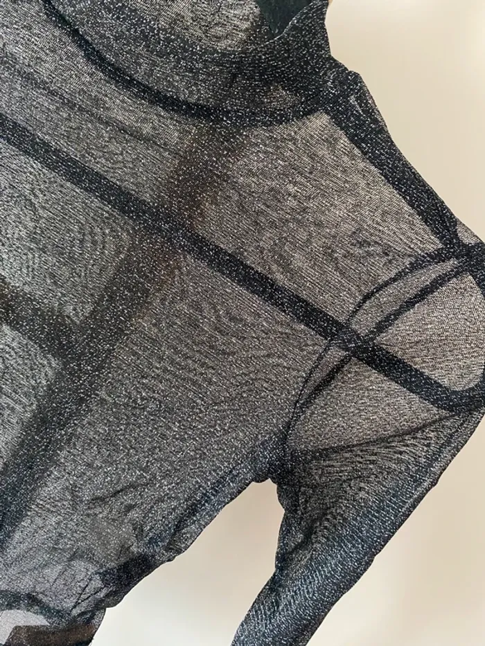 Top transparent à paillettes - photo numéro 3
