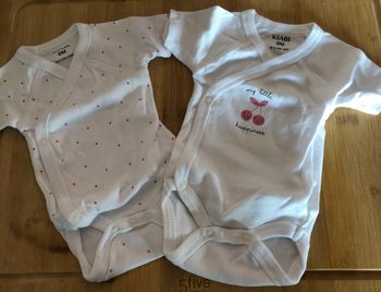 Lot bodies manches courtes Kiabi