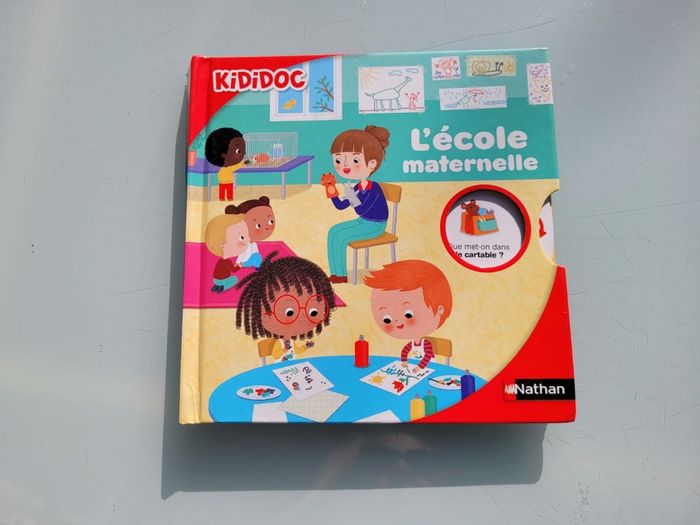Livre animé Kididoc 🖍 L'école maternelle 🎨 - photo numéro 2