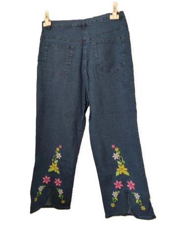 Pantacourt Jean Blancheporte broderies Taille 44 marine multicouleurs