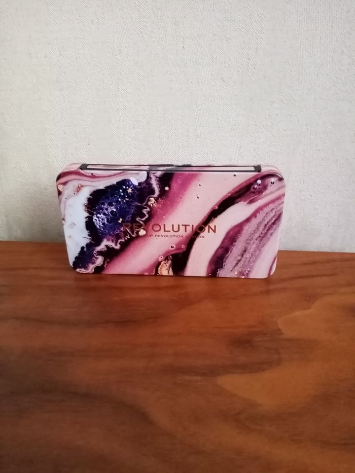 Shadow palette Révolution (Allure) - photo numéro 2