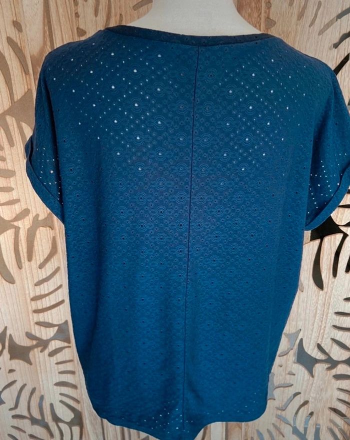 Blouse bleu marine en maille ajourée - T 42 - Nœud à la taille Woman By Gemo - photo numéro 4