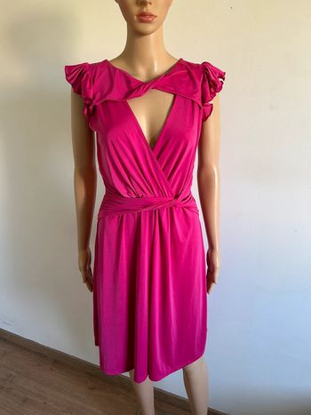 Robe rose framboise à manches courtes Morgan taille M jamais portée