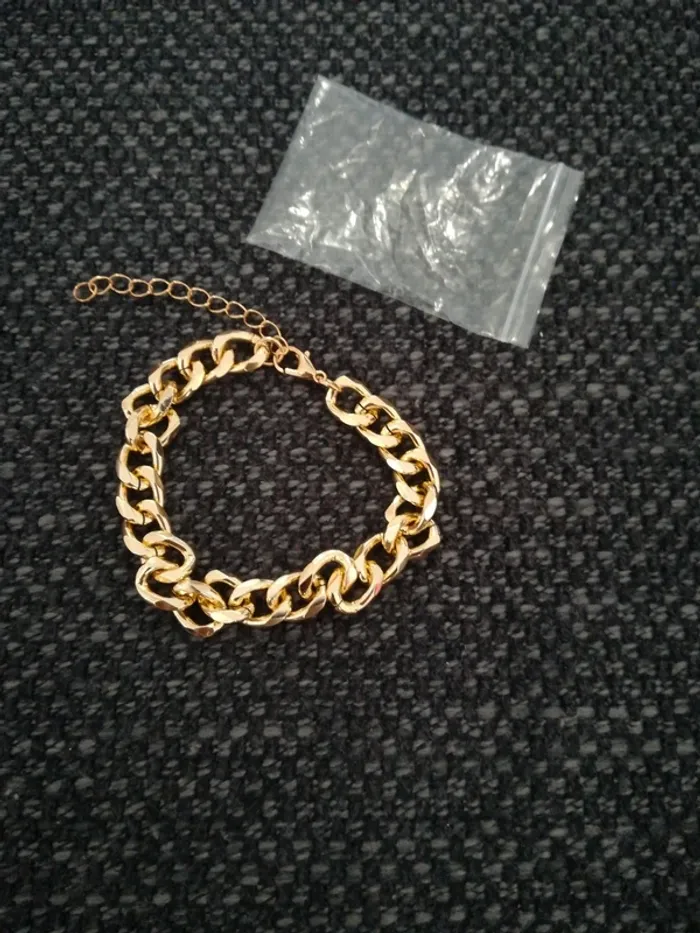 Joli bracelet doré, femme, anneaux, neuf - photo numéro 2