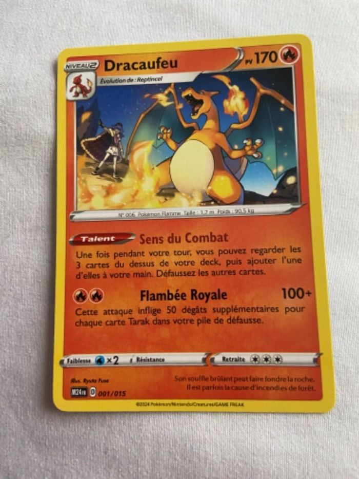 Dracaufeu Carte Pokémon 2024 mc do la numéro 1/15