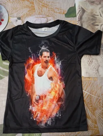Tee shirt taille 6 ans (342)