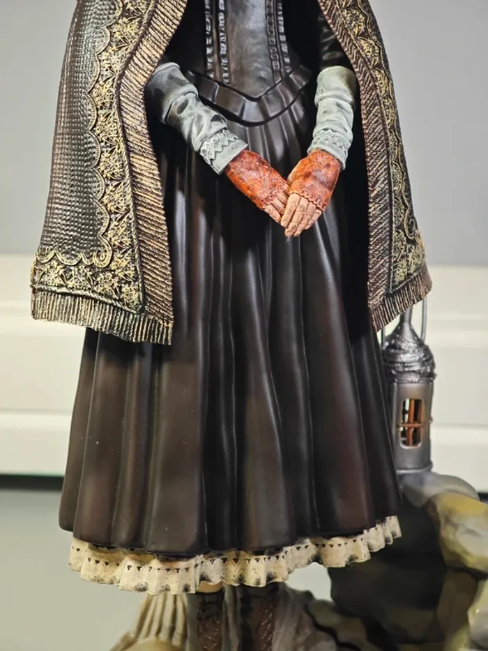 Figurine Bloodborne : The Doll 35cm neuve avec boîte - photo numéro 7