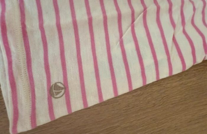 TEE shirt 4 ans petit bateau neuf - photo numéro 2