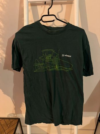 Tee shirt
