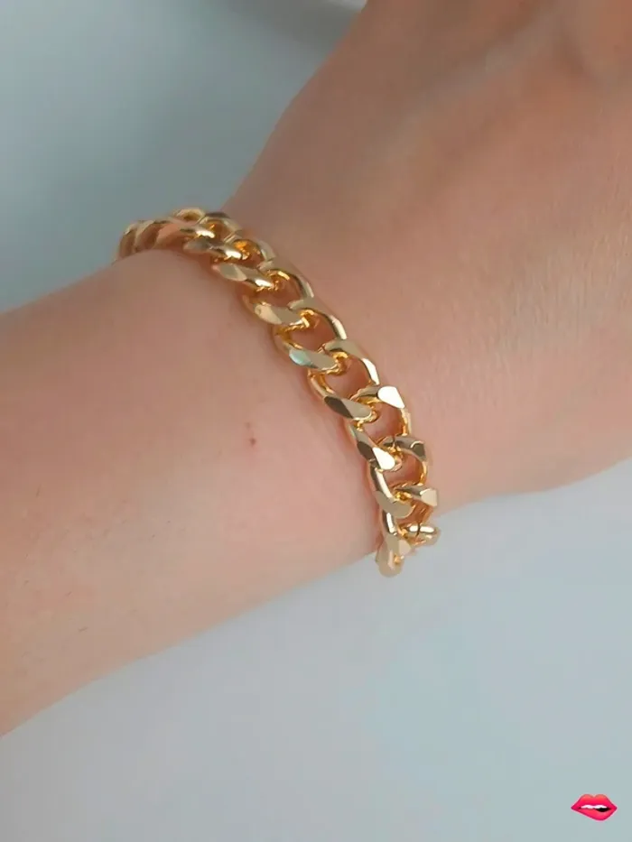 Bracelet doré chaine épaisse tendance – Élégant et lumineux - photo numéro 2