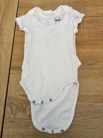 Lot de 2 bodies 3 mois 