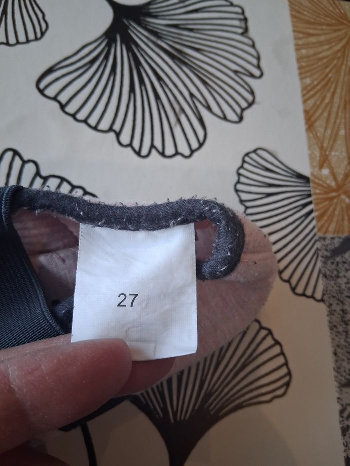 Chaussons pantoufles fille rose stitch pointure 27 - photo numéro 5