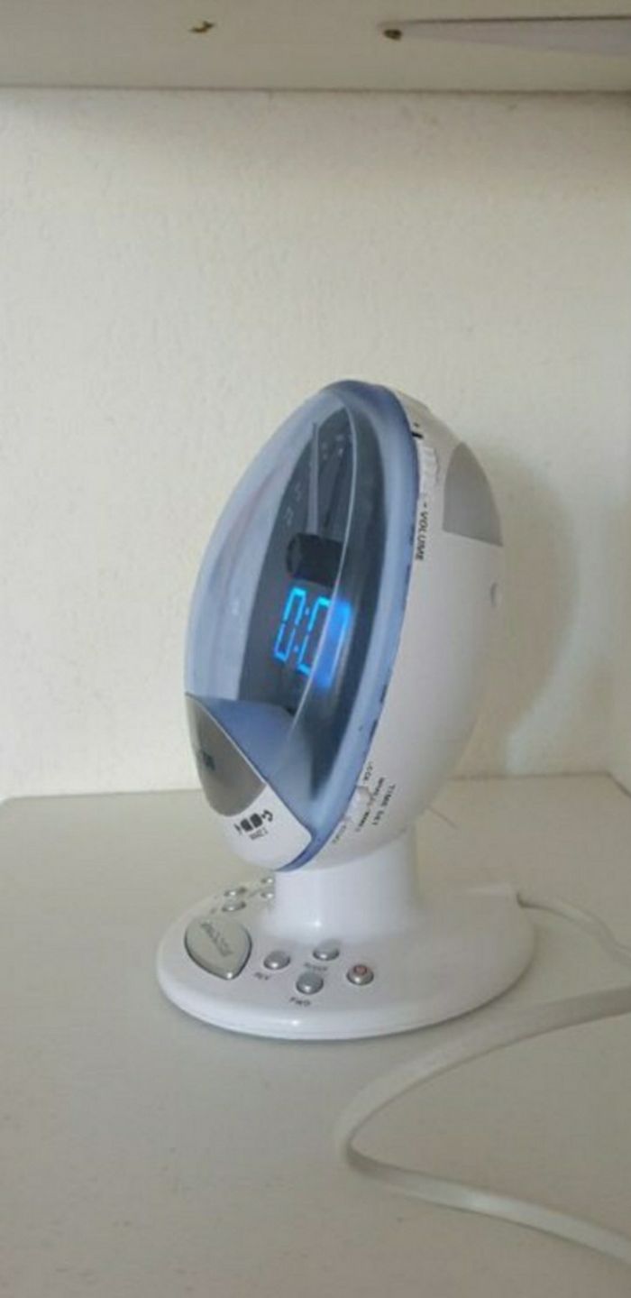 Radio réveil - photo numéro 3