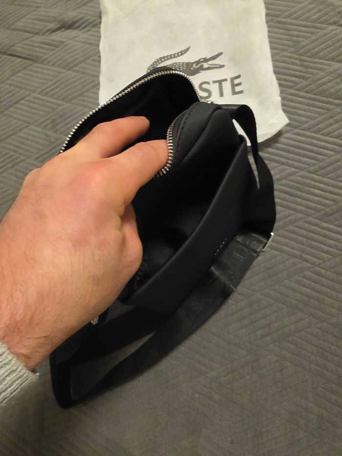 Sac à bandoulière Lacoste - photo numéro 7