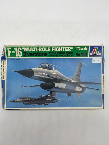 Maquette Italeri F-16 multi-role fighter