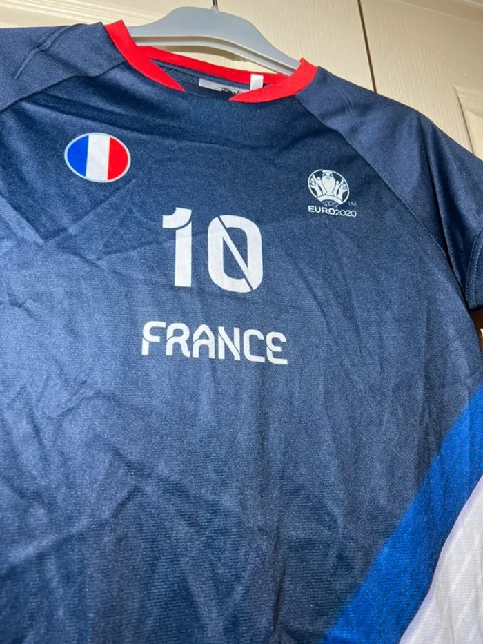 T-shirt UEFA - photo numéro 2