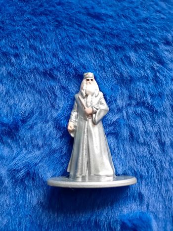 Harry potter figurine métallique Dumbledore