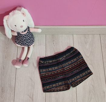 Short neuf