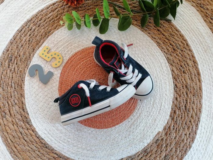 Chaussures bleu jean - 25 - photo numéro 2