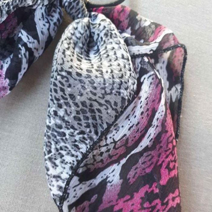 élastique avec tissu rose et noir - photo numéro 3