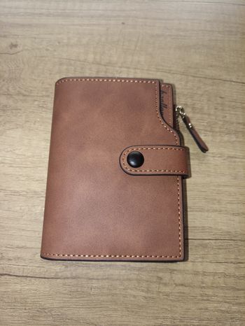 Portefeuille marron