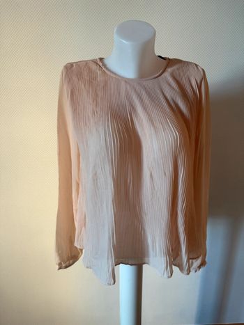 Blouse plissé en très bon état taille L rose pale Zara