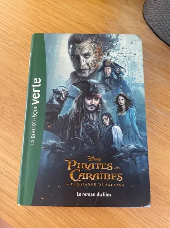 Livre pirate des Caraïbes