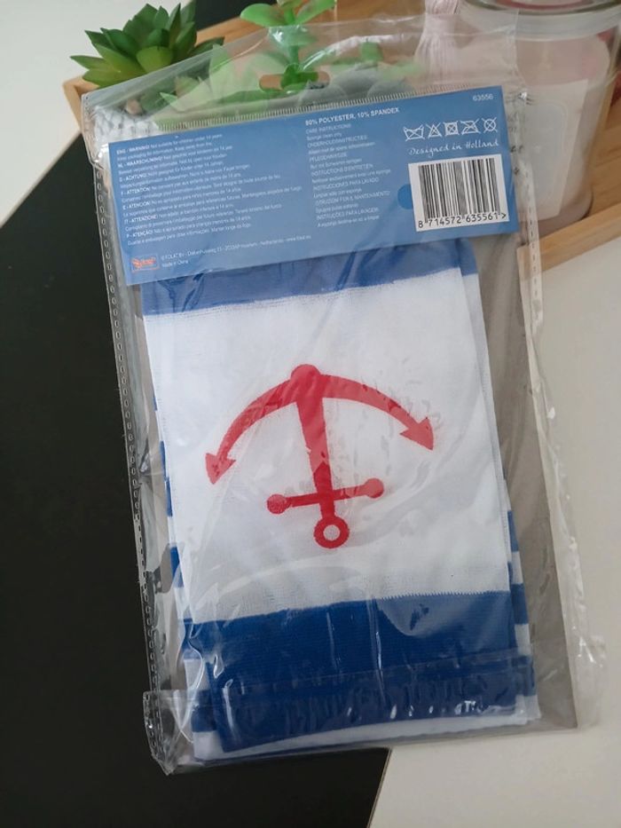 Déguisement Bas thème Marins Neuf🌿💝 - photo numéro 4