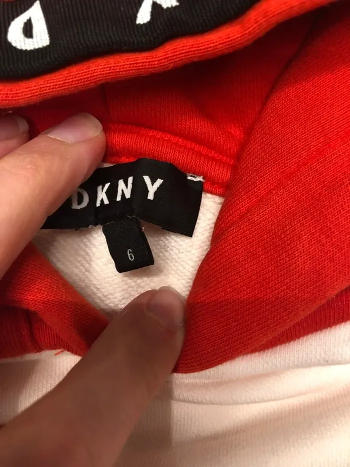 Robe pull DKNY - 6ans - photo numéro 2