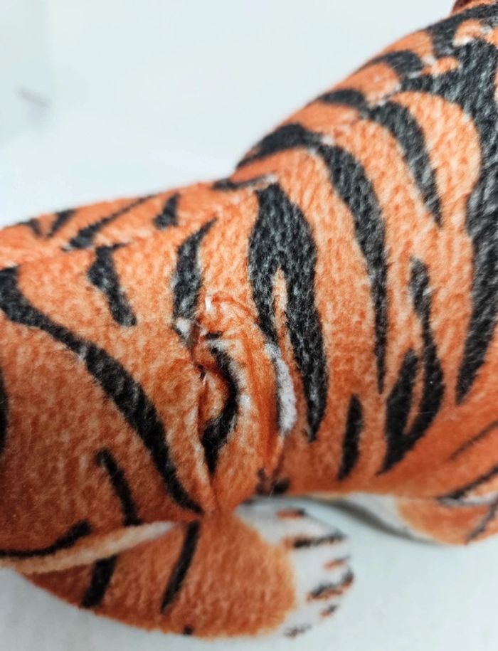 Tigre.
Longueur : 33cm. - photo numéro 4