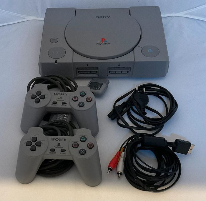 Console jeu Sony PS1 - photo numéro 2