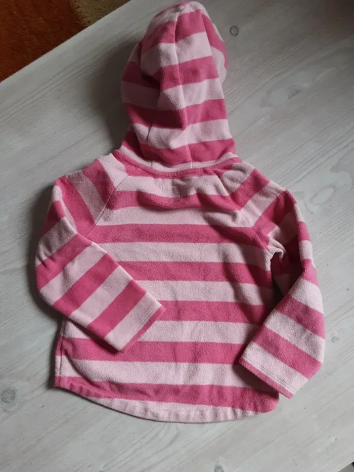 Pull polaire avec capuche lapin chat souris oiseau T. 2-3 ans (98cm) - photo numéro 2