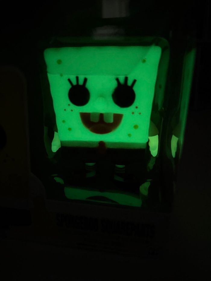 Funko Pop Spongebob Squarepants 25 Glows In The Dark - photo numéro 4