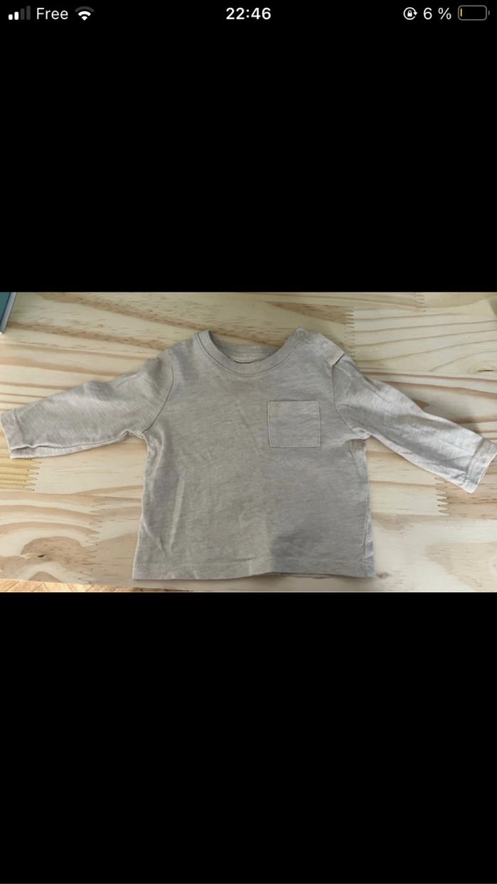 T shirt bébé 1 mois